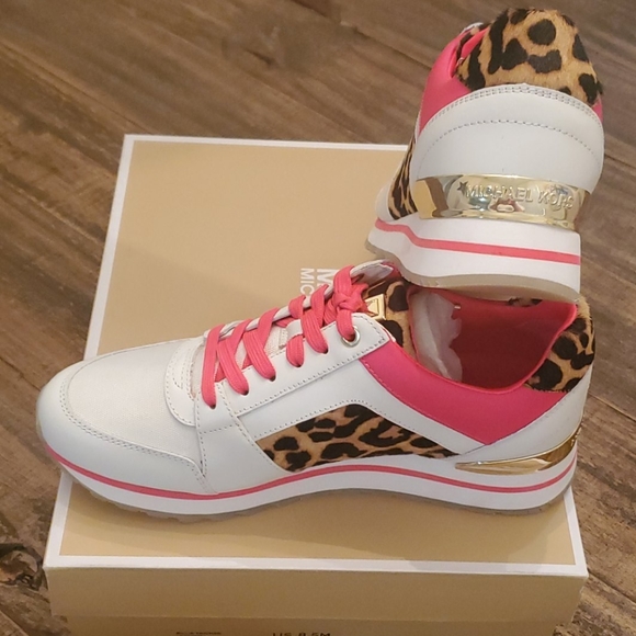 Michael Kors Billie Trainer Leather/Leopard Sneak - Picture 2 of 11